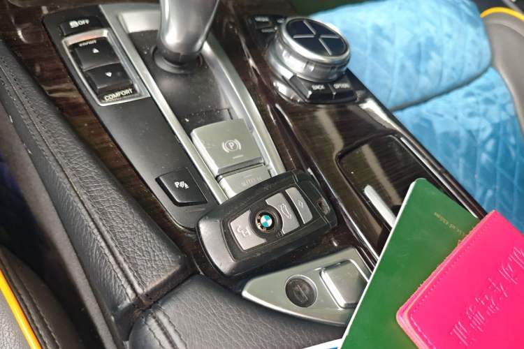 Used BMW 5 Series 2013 530Li Luxury Model Vehicle Key
