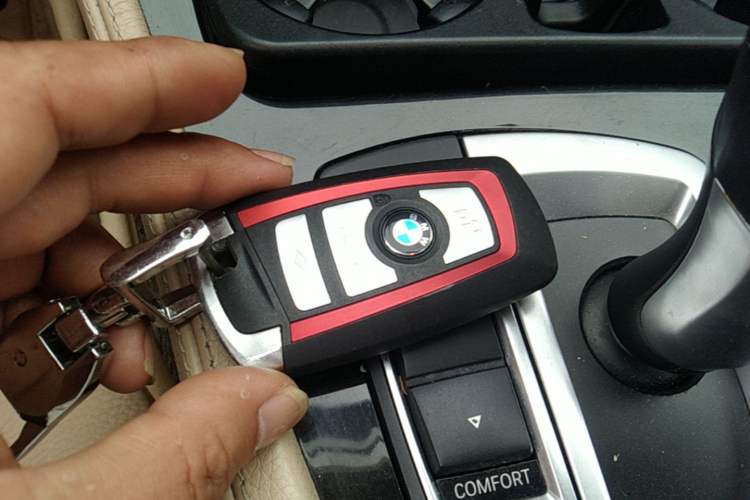 Used BMW 5 Series 2013 525Li Luxury Model Vehicle Key