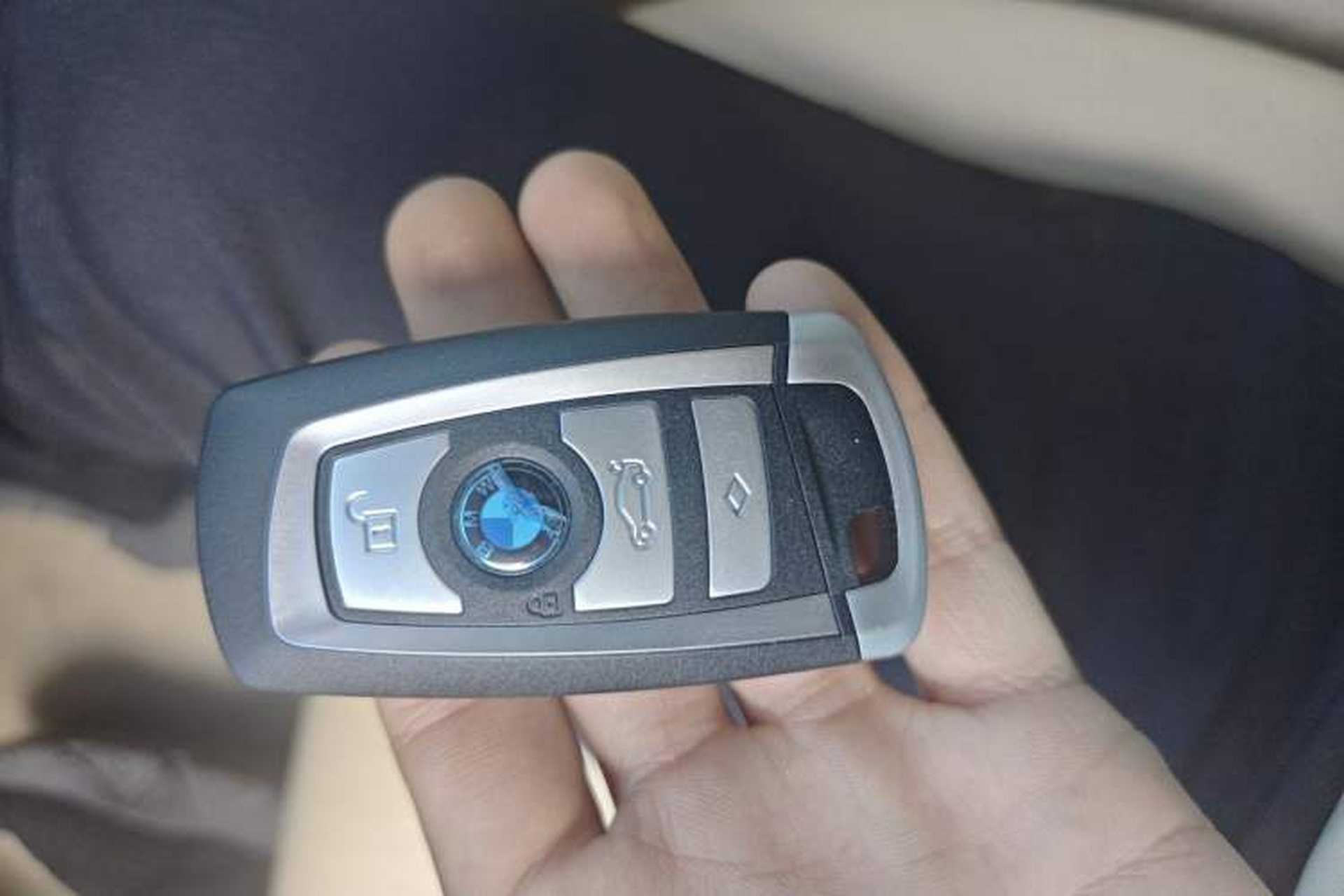 Used BMW 5 Series 2013 535Li Leading Model Vehicle Key