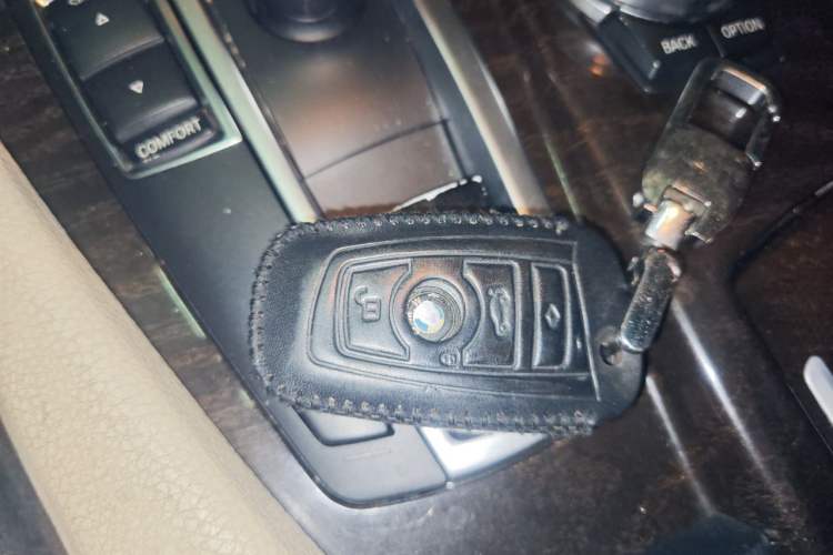 Used BMW 5 Series 2013 525Li Luxury Model Vehicle Key