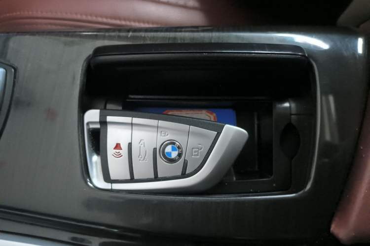 Used BMW 5 Series 2013 530Li Luxury Model Vehicle Key