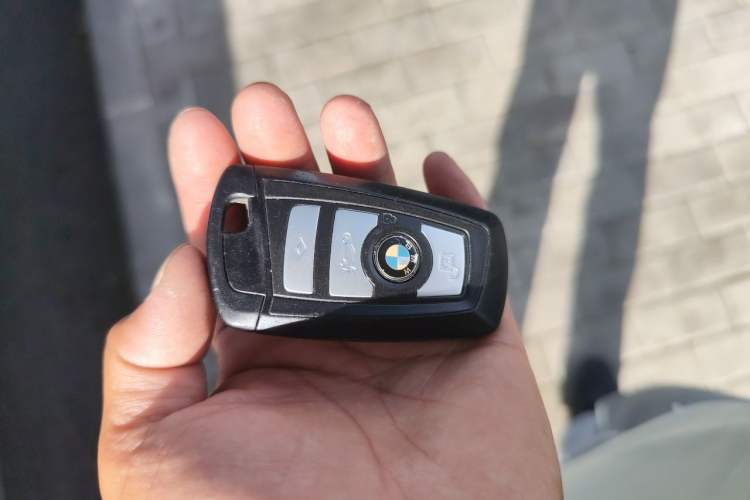 Used BMW 5 Series 2013 525Li Luxury Model Vehicle Key