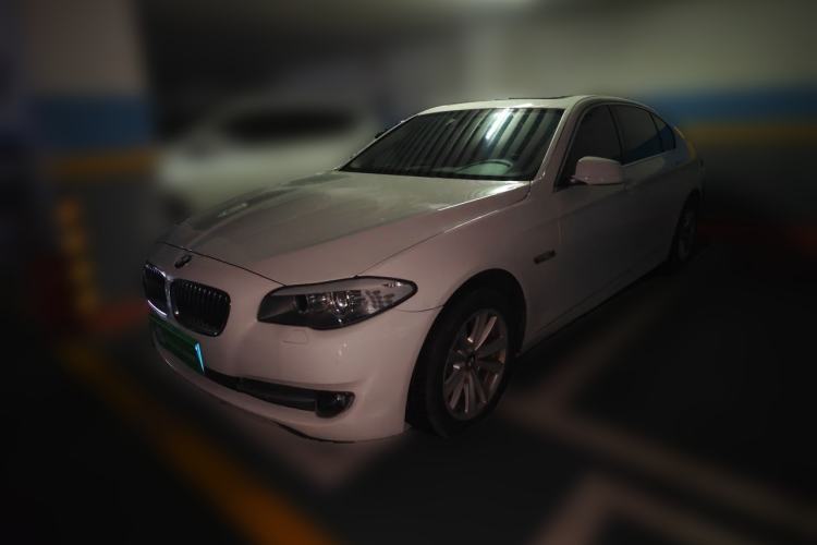 Used BMW 5 Series 2013 525Li Luxury Model Guazi used car, China used car export, Used car for sale, Used  cars, Cheapest cars for sale