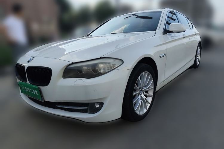 Used BMW 5 Series 2013 525Li Luxury Model Guazi used car, China used car export, Used car for sale, Used cars, Cheapest cars for sale