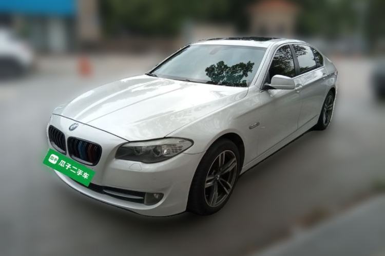 Used BMW 5 Series 2013 530Li Leading Model Guazi used car, China used car export, Used car for sale, Used cars, Cheapest cars for sale