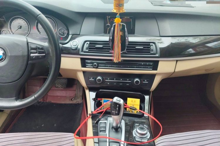 Used BMW 5 Series 2013 525Li Leading Model Audio And AC Panel