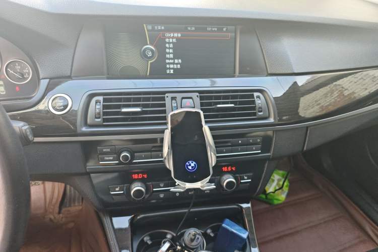Used BMW 5 Series 2013 530Li Leading Model Audio And AC Panel