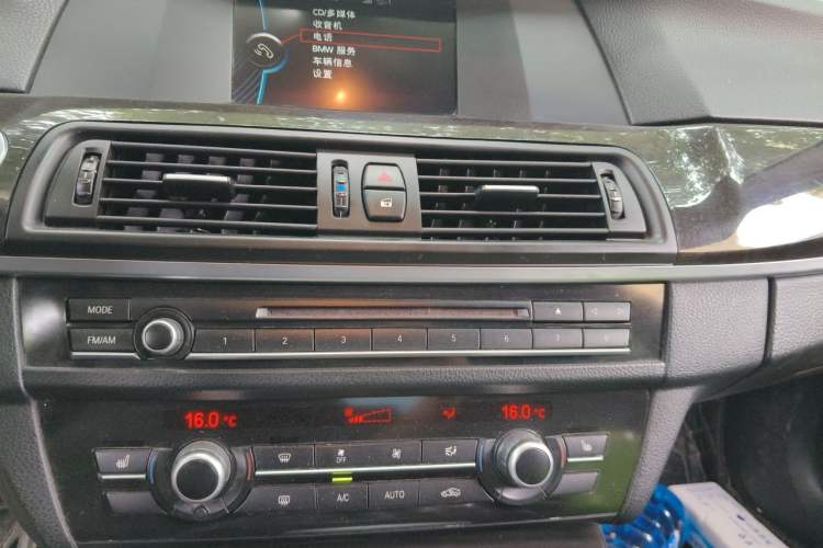 Used BMW 5 Series 2013 525Li Leading Model Audio And AC Panel