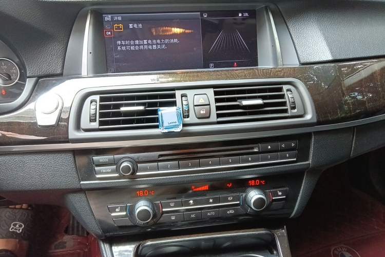 Used BMW 5 Series 2013 525Li Leading Model Audio And AC Panel