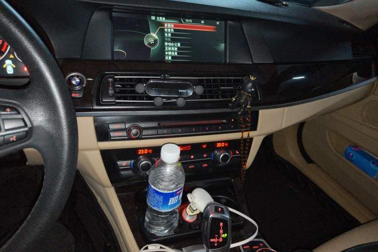 Used BMW 5 Series 2013 525Li Luxury Model Audio And AC Panel