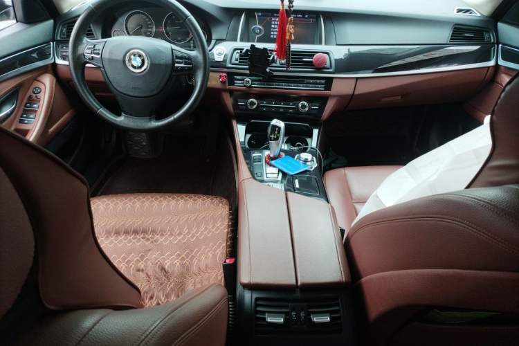 Used BMW 5 Series 2013 520Li Elegant Edition Audio And AC Panel