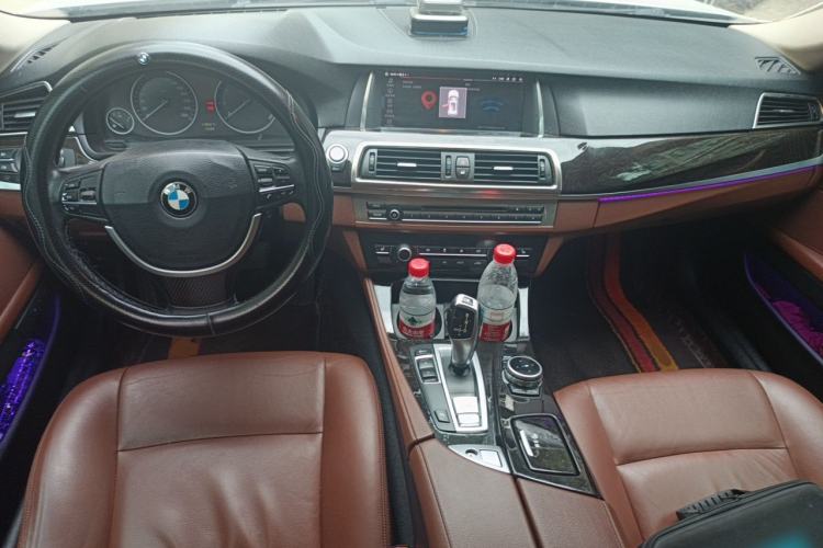 Used BMW 5 Series 2013 525Li Leading Model Center Console