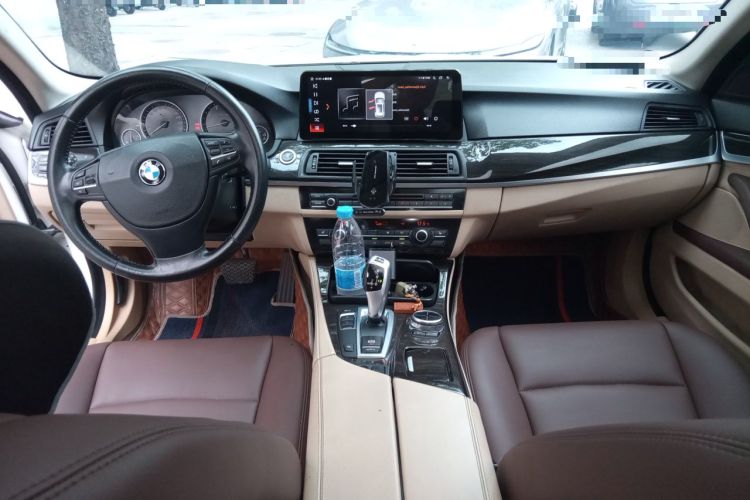 Used BMW 5 Series 2013 530Li Leading Model Center Console