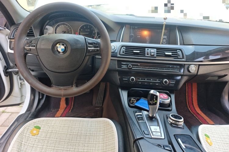 Used BMW 5 Series 2013 520Li Elegant Edition Center Console