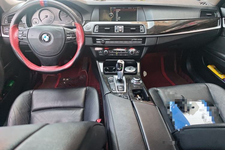 Used BMW 5 Series 2013 530Li Leading Model Center Console