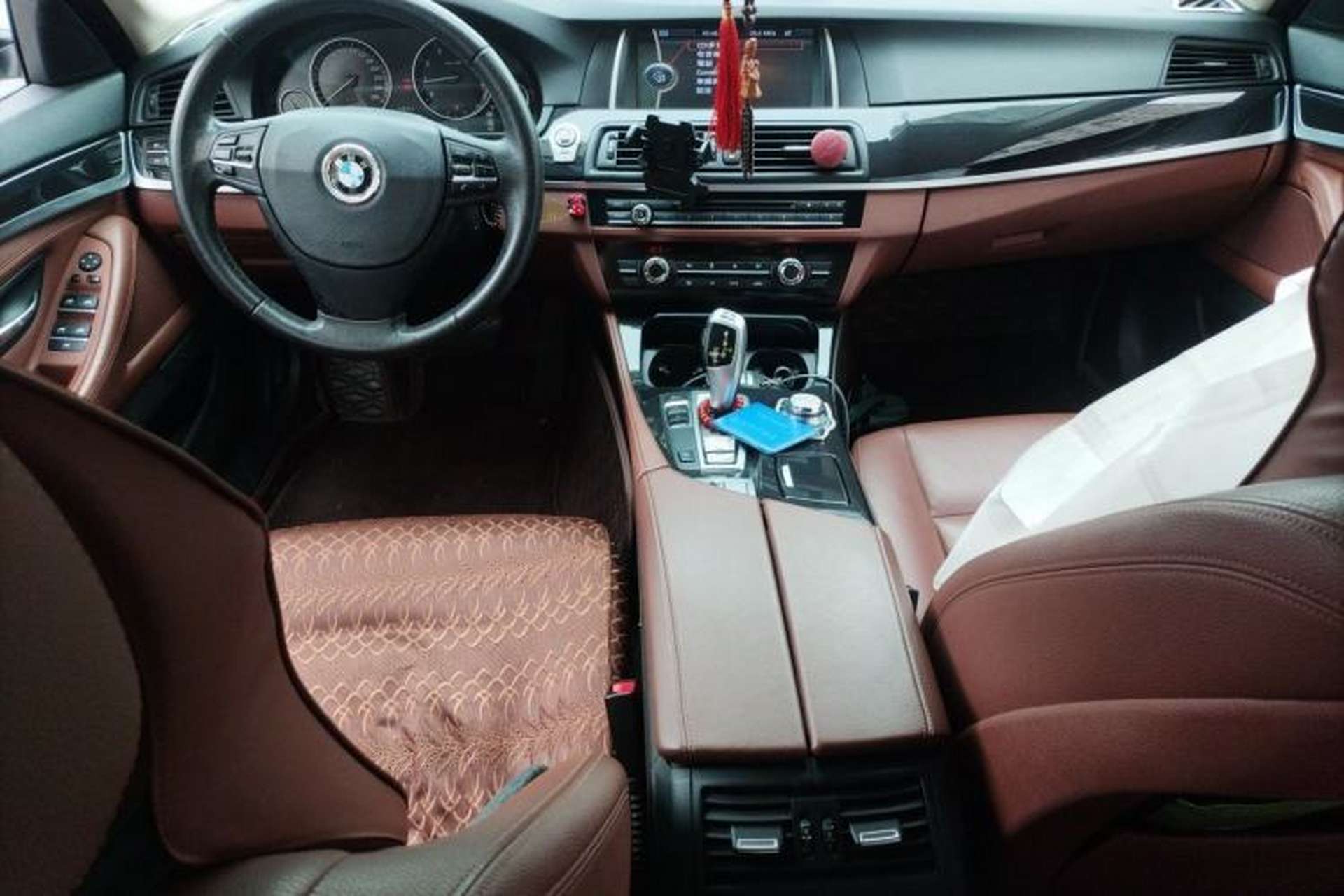Used BMW 5 Series 2013 520Li Elegant Edition Center Console