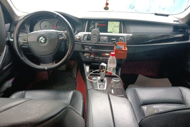 Used BMW 5 Series 2013 525Li Leading Model Center Console