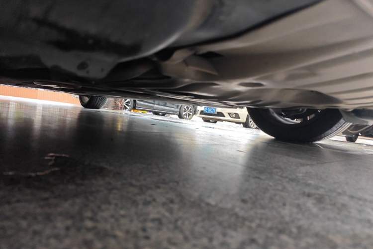 Used BMW 5 Series 2013 535Li Leading Model Chassis Front
