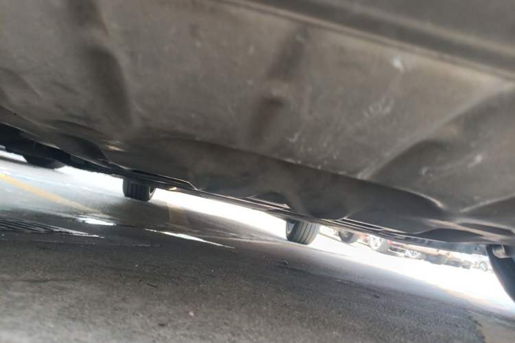 Used BMW 5 Series 2013 525Li Luxury Model Chassis Front