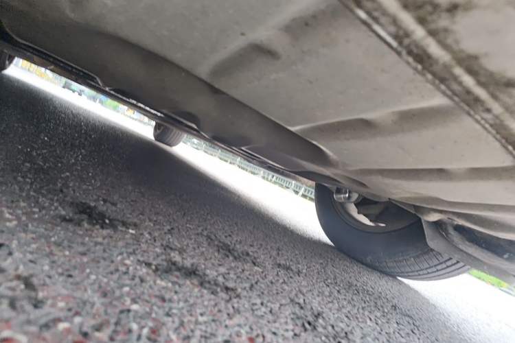 Used BMW 5 Series 2013 525Li Leading Model Chassis Front
