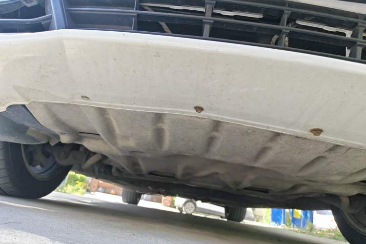 Used BMW 5 Series 2013 530Li Leading Model Chassis Front