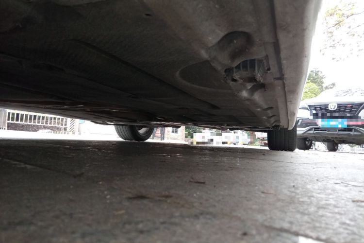 Used BMW 5 Series 2013 530Li Leading Model Chassis Front Left