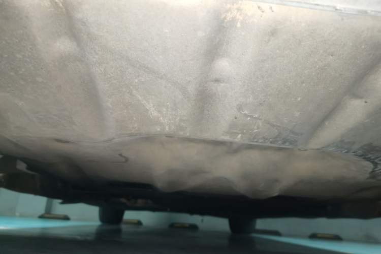 Used BMW 5 Series 2013 530Li Leading Model Chassis Front