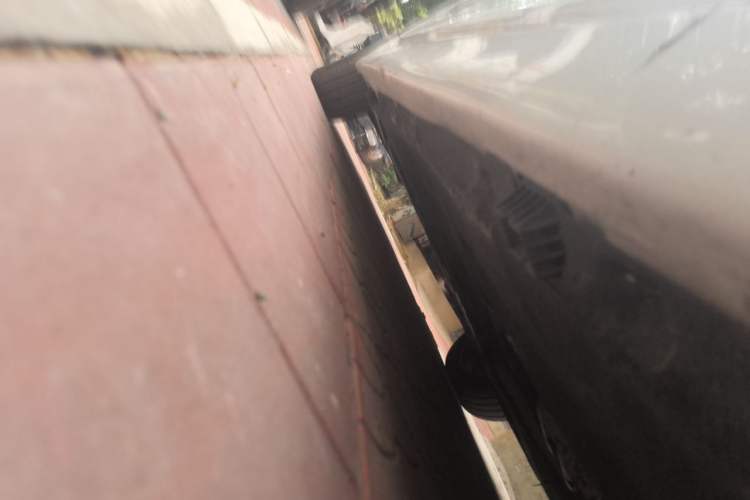 Used BMW 5 Series 2013 530Li Leading Model Chassis Front Right