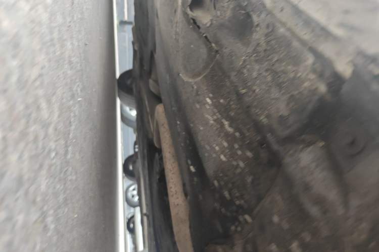 Used BMW 5 Series 2013 525Li Luxury Model Chassis Front Right