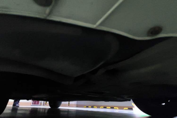 Used BMW 5 Series 2013 525Li Leading Model Chassis Front Right
