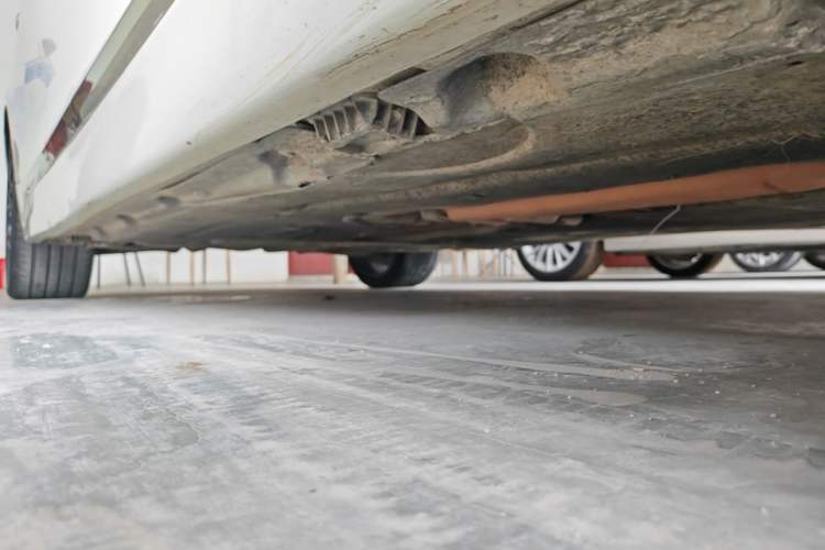 Used BMW 5 Series 2013 535Li Leading Model Chassis Front Right