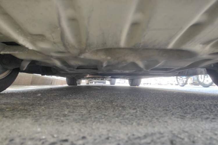 Used BMW 5 Series 2013 525Li Leading Model Chassis Front