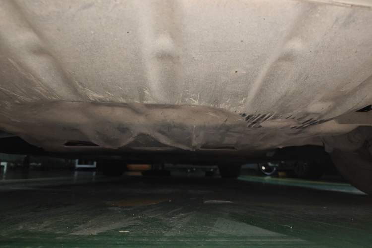 Used BMW 5 Series 2013 520i Elegant Edition Chassis Front