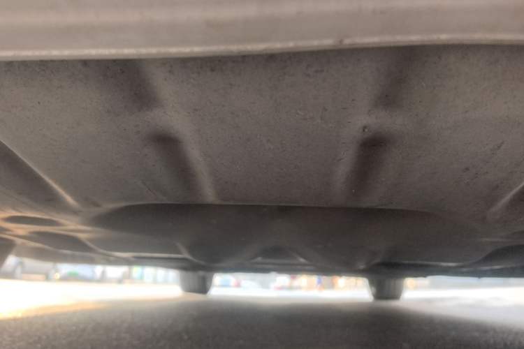 Used BMW 5 Series 2013 530Li Leading Model Chassis Front