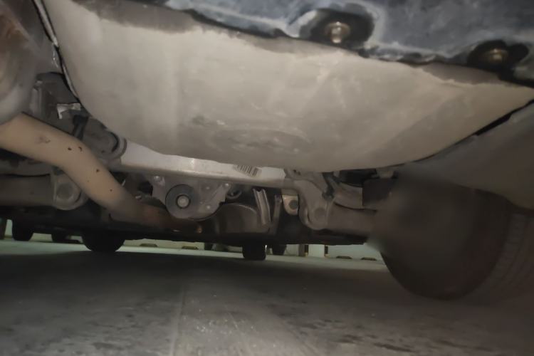 Used BMW 5 Series 2013 520Li Elegant Edition Chassis Rear