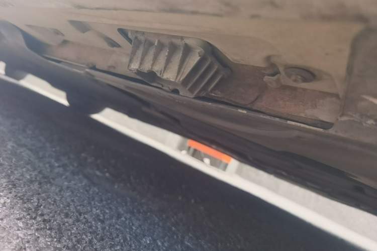 Used BMW 5 Series 2013 535Li Leading Model Chassis Rear Left