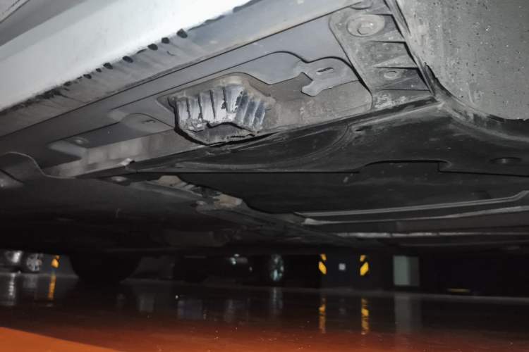 Used BMW 5 Series 2013 520Li Elegant Edition Chassis Rear Left