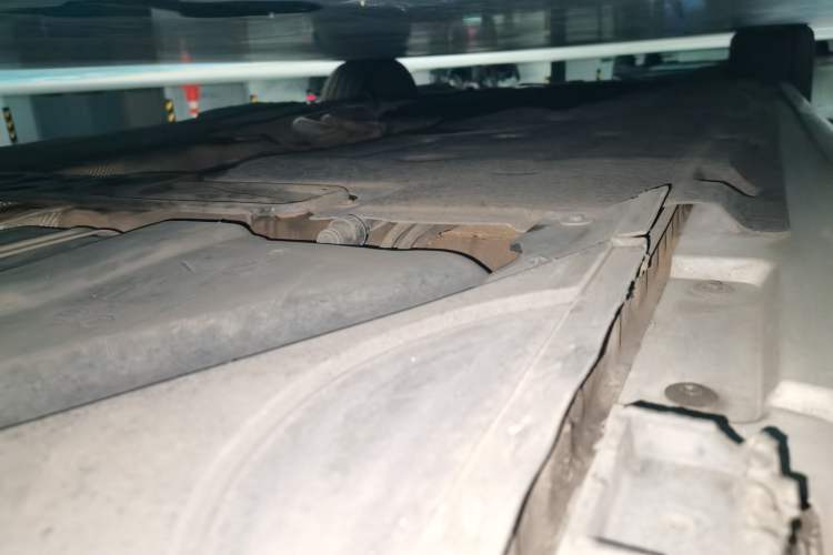 Used BMW 5 Series 2013 530Li Leading Model Chassis Rear Left