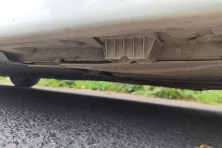 Used BMW 5 Series 2013 525Li Luxury Model Chassis Rear Left