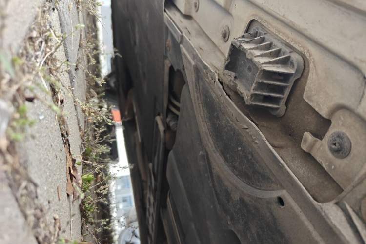 Used BMW 5 Series 2013 525Li Luxury Model Chassis Rear Left