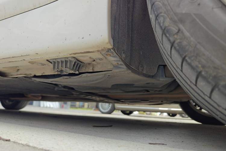 Used BMW 5 Series 2013 525Li Zhuole Edition Chassis Rear Left