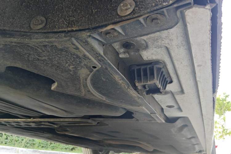 Used BMW 5 Series 2013 520Li Elegant Edition Chassis Rear Right