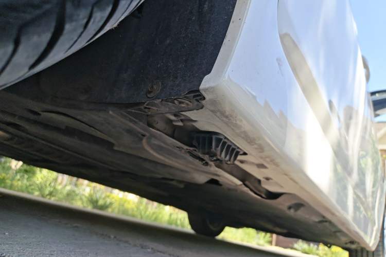 Used BMW 5 Series 2013 530Li Leading Model Chassis Rear Right