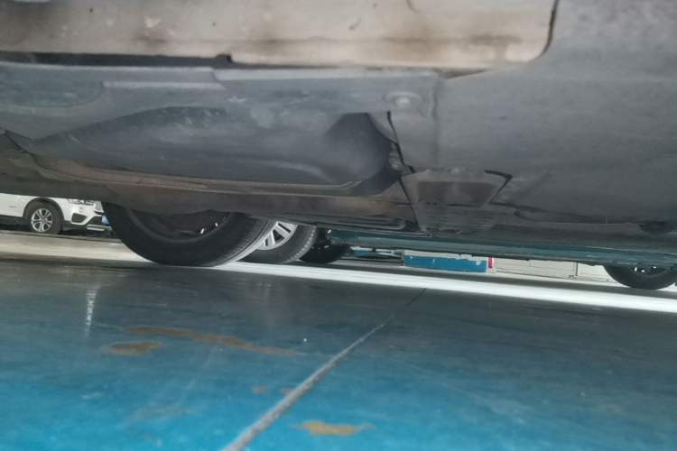 Used BMW 5 Series 2013 525Li Luxury Model Chassis Rear Right