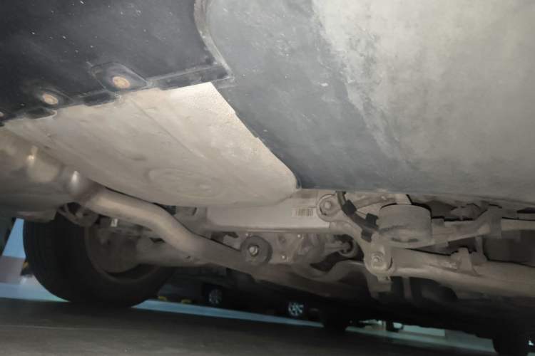 Used BMW 5 Series 2013 525Li Leading Model Chassis Rear Right