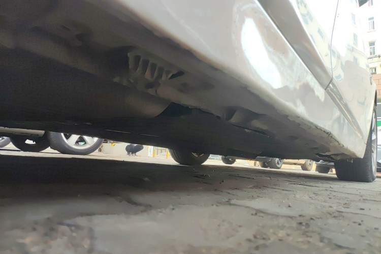 Used BMW 5 Series 2013 520i Elegant Edition Chassis Rear Right