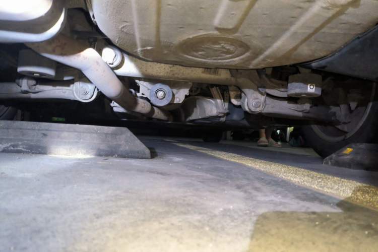 Used BMW 5 Series 2013 525Li Leading Model Chassis Rear