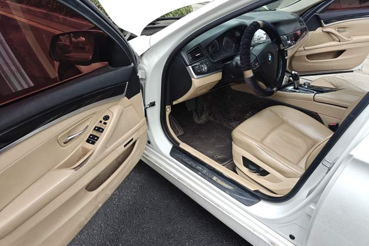 Used BMW 5 Series 2013 520Li Elegant Edition Driver Seat