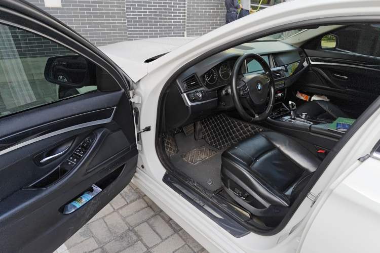 Used BMW 5 Series 2013 520Li Elegant Edition Driver Seat