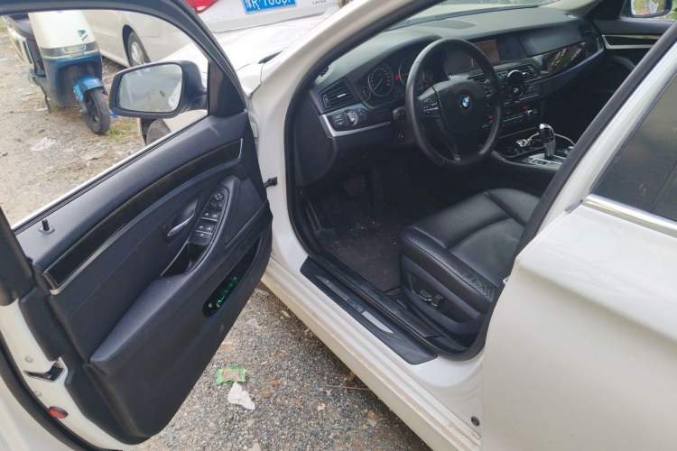 Used BMW 5 Series 2013 525Li Leading Model Driver Seat